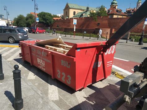 Wywóz odpadów i dobre kontenery na gruz Warszawa marzec 2022