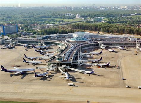 2023 Fachowy transport na port lotniczy w Berlinie - możesz się zatroszczyć o luksus swojego wyjazdu!